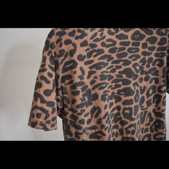 Leopard Print Crop Top - Picture 5 of 5